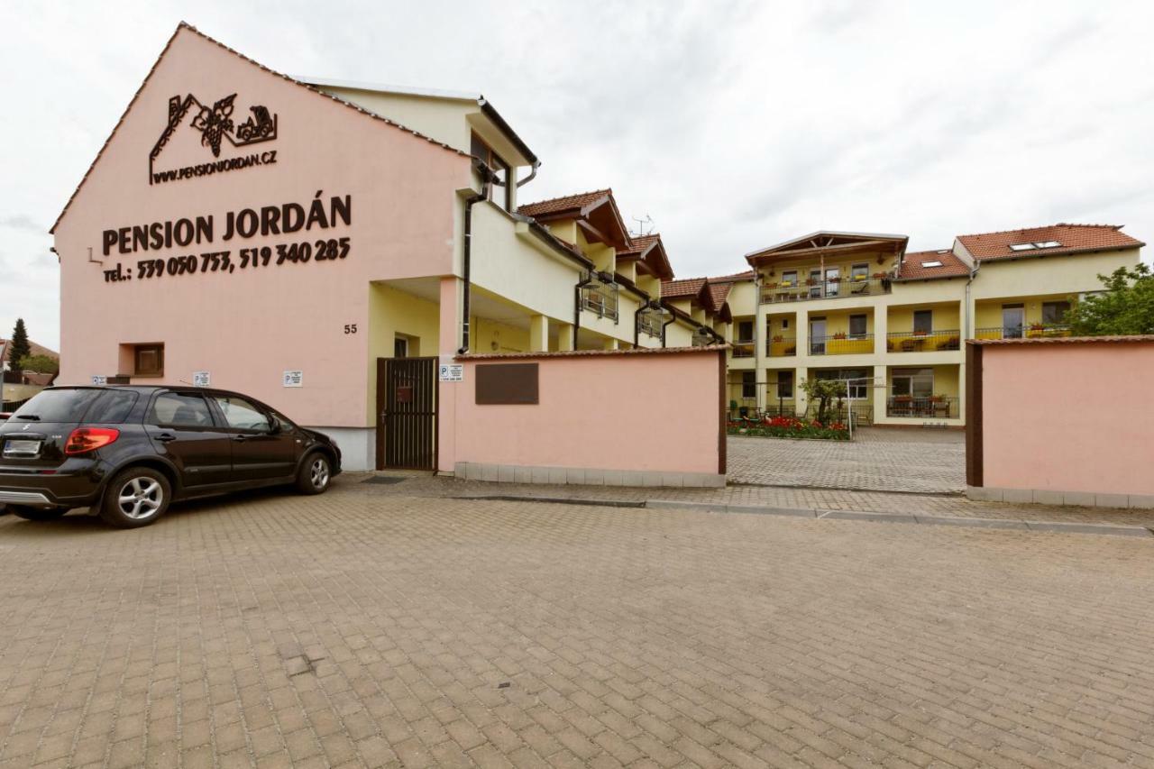 Penzion Jordan Lednice Exterior photo
